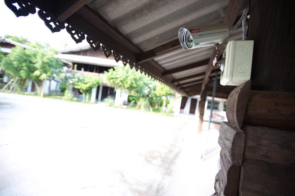 Hora Home Lampang Kültér fotó