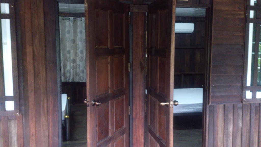 Hora Home Lampang Kültér fotó