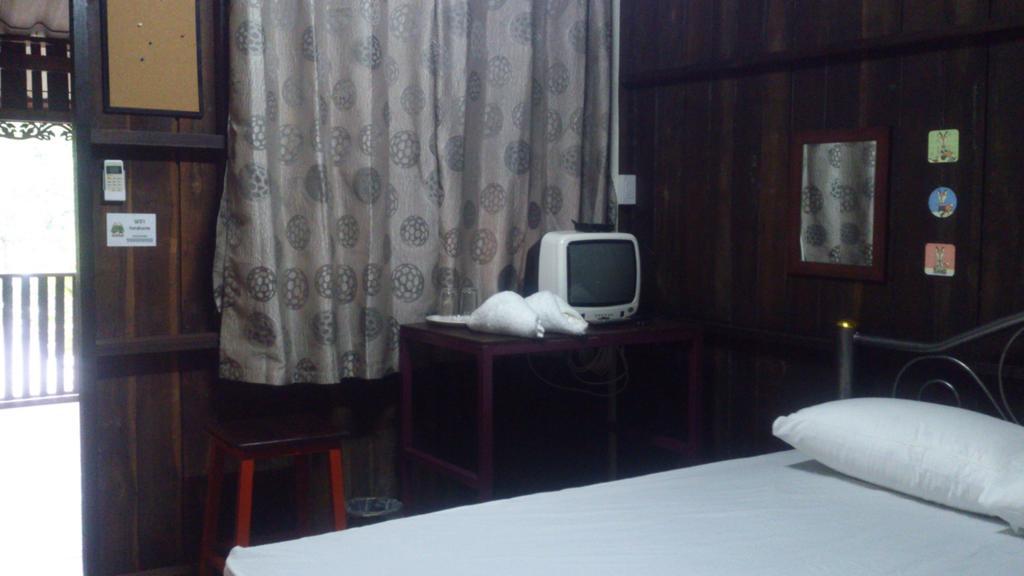 Hora Home Lampang Kültér fotó